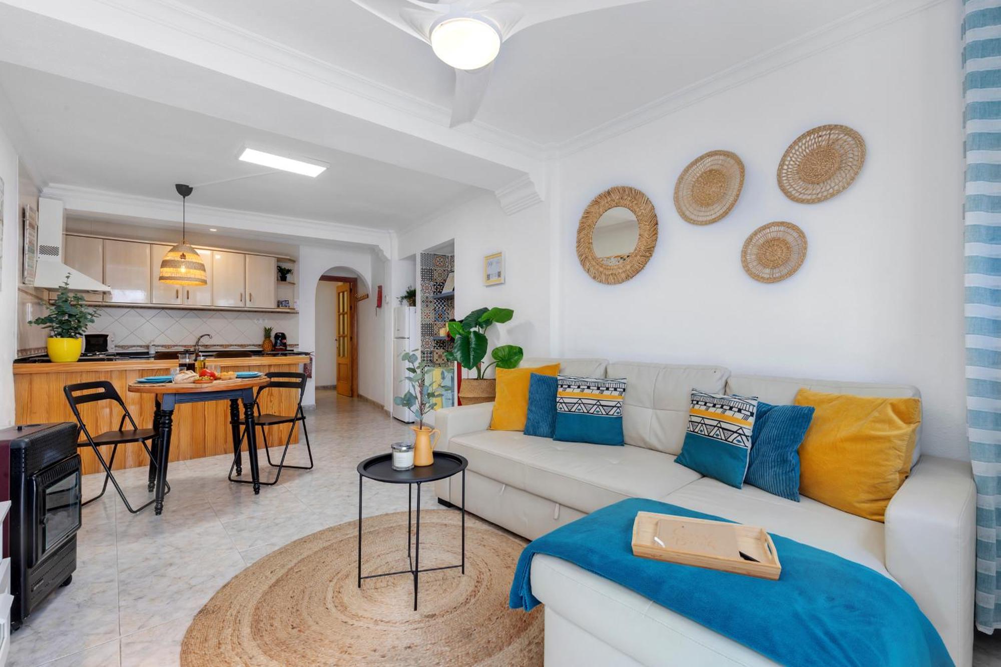 Casa De La Montana Apartments Sayalonga Eksteriør billede